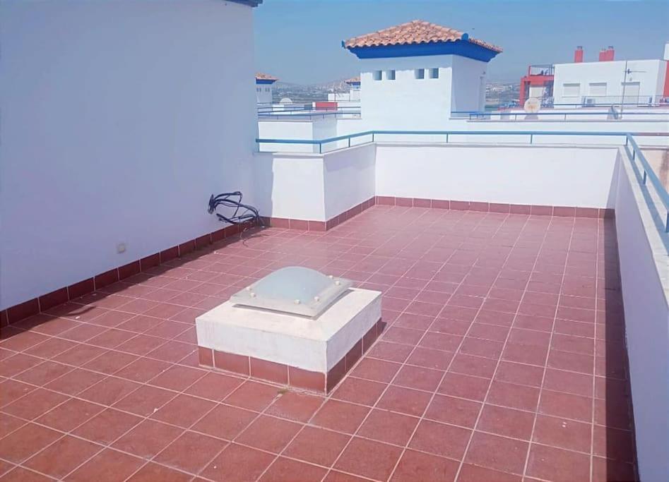 הוילה ורה Casa Familiar A Pie De Piscina מראה חיצוני תמונה