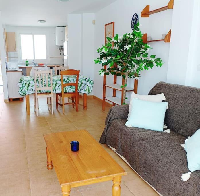 הוילה ורה Casa Familiar A Pie De Piscina מראה חיצוני תמונה