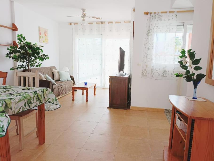הוילה ורה Casa Familiar A Pie De Piscina מראה חיצוני תמונה