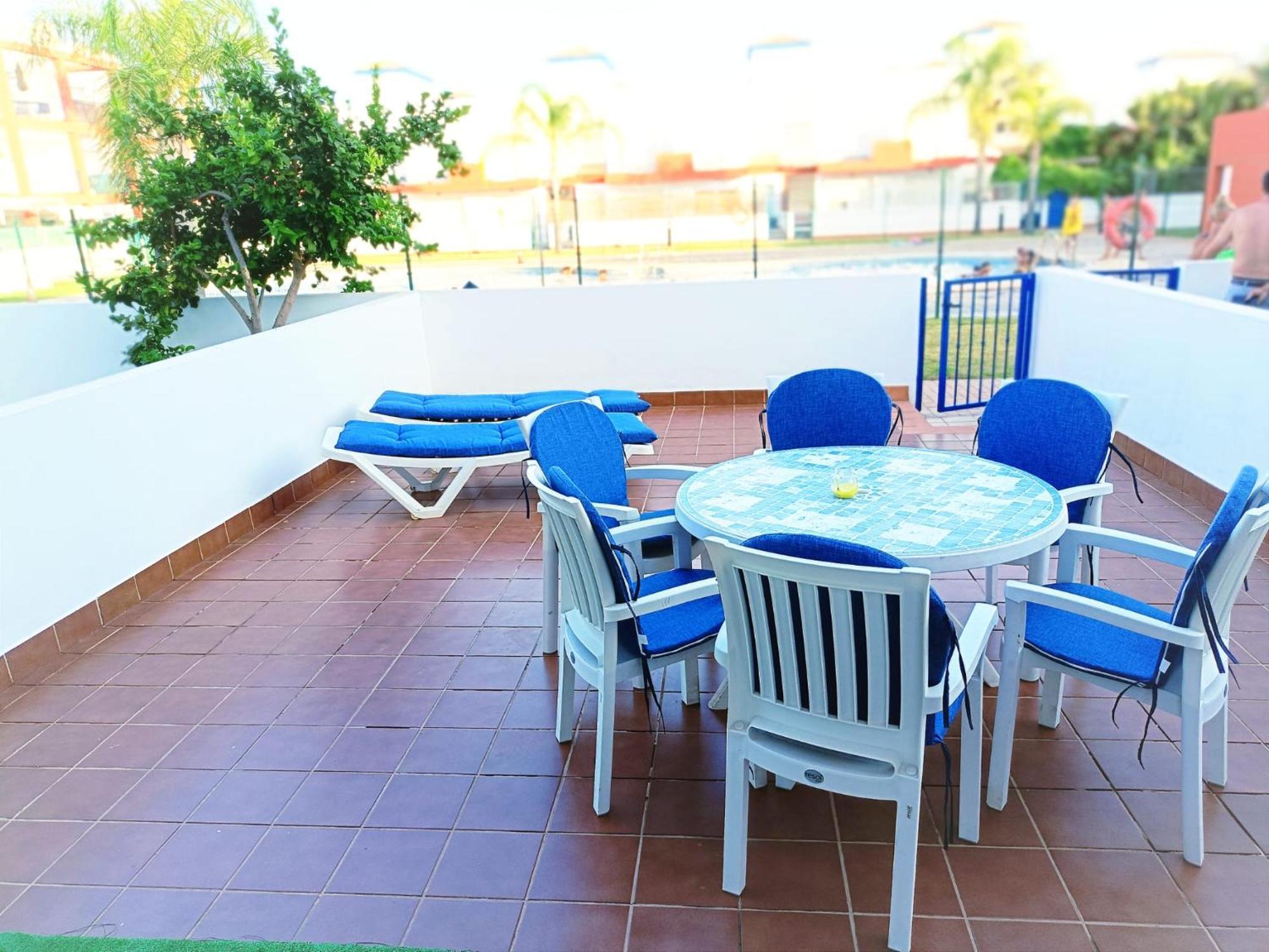 הוילה ורה Casa Familiar A Pie De Piscina מראה חיצוני תמונה